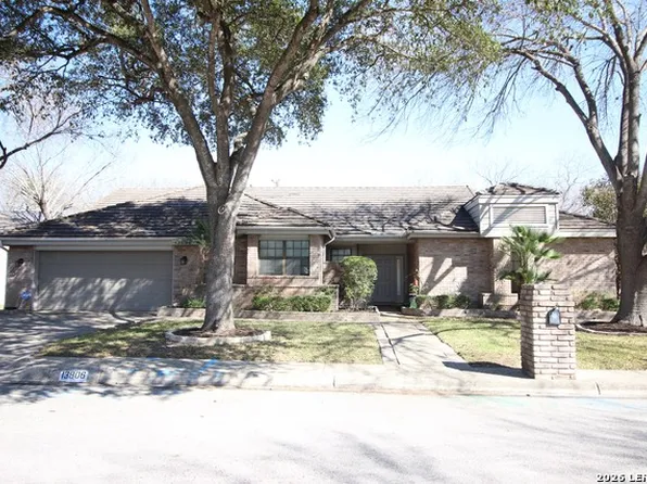 13806 Hunters Hawk St, San Antonio, TX 78230