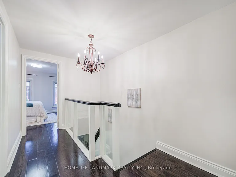 237 Ontario St — Photo 26