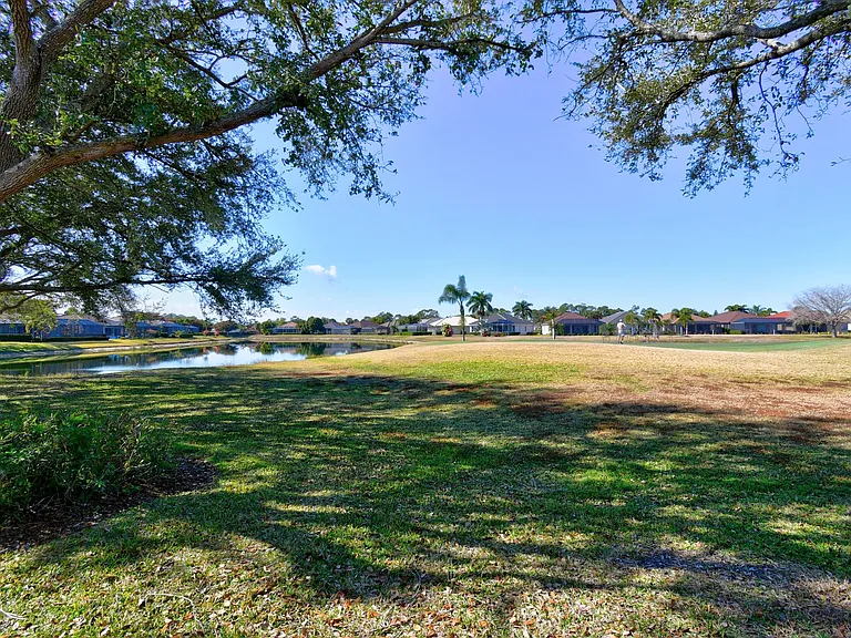 4808 Fairloop Run — Photo 41