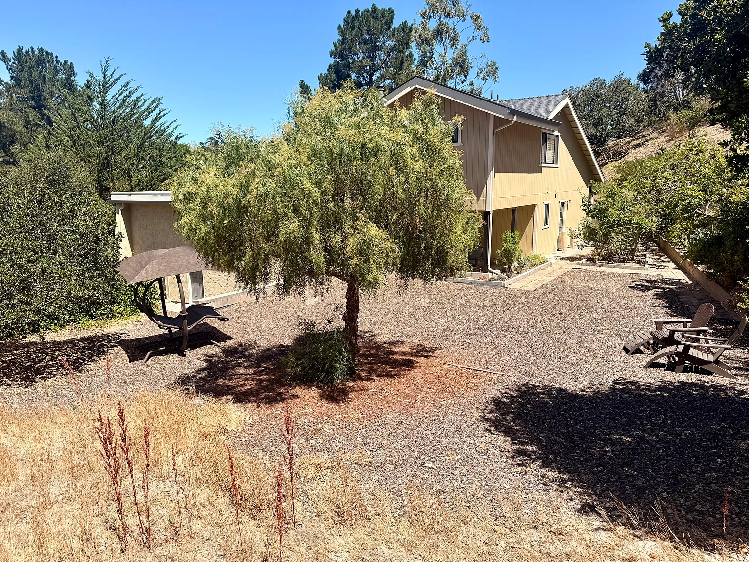 3 bed, 2.5 bath, 2186 sqft, $5,300 — Photo 4