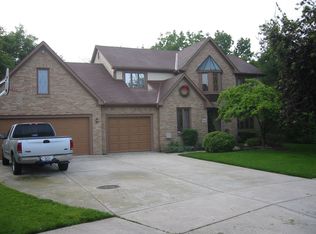 745 Bering Ct, Westerville, OH 43081