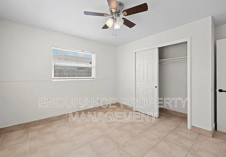 147 W 28th St — Photo 15