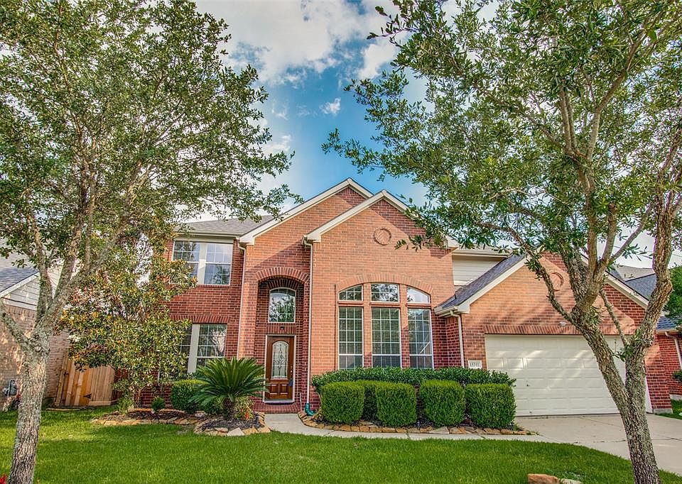 1st image of 15311 Duncan Grove Dr