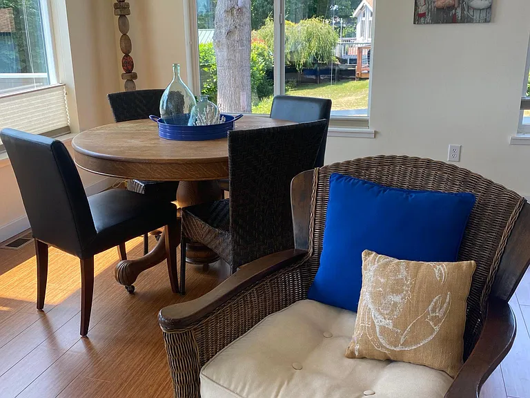 Lovely view dining area