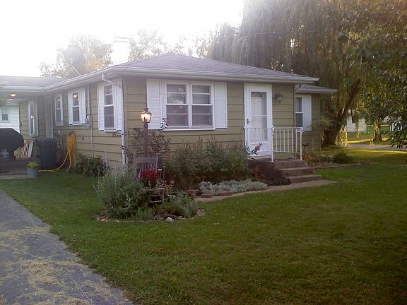 3rd image of 516 W Ash St