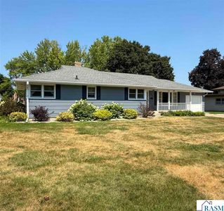 103 Camelsback Rd, New Ulm, MN, 56073