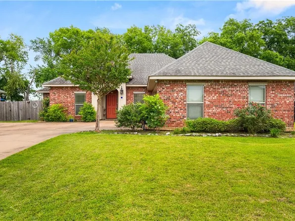 140 Grand Lakes Blvd, Alexandria, LA 71303