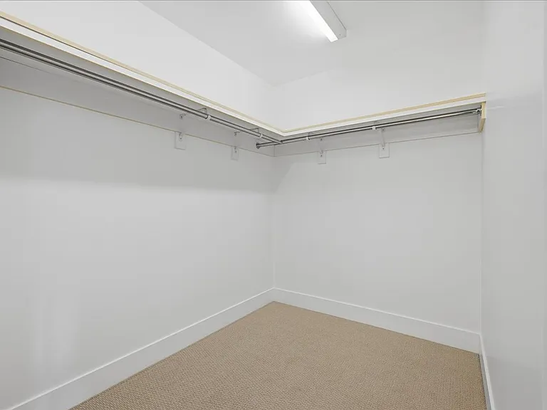 937 NW Glisan St #435 — Photo 25