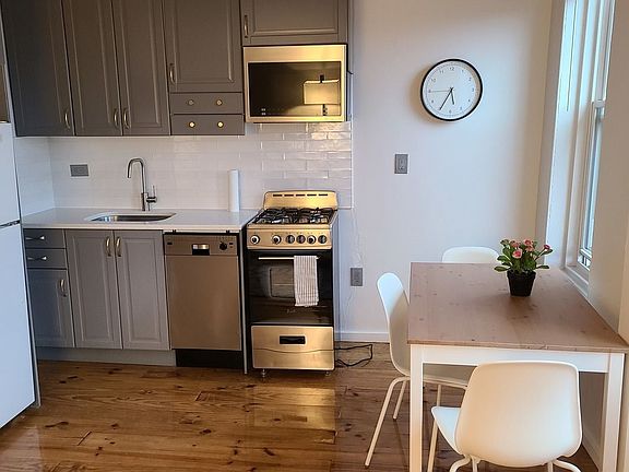 3rd image of 362 4th St Floor 3