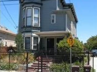 1818 Filbert St, Oakland, CA 94607