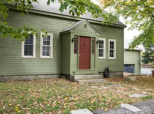 2 Edes Ave, Dover Foxcroft, ME 04426