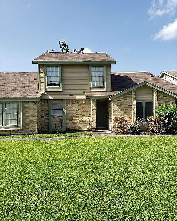 1st image of 2071 Country Village Blvd Unit B