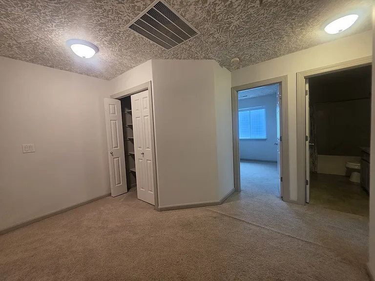 4373 Hearth St NE — Photo 46