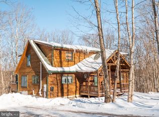 805 Hunters Ridge Dr, Oakland, MD 21550