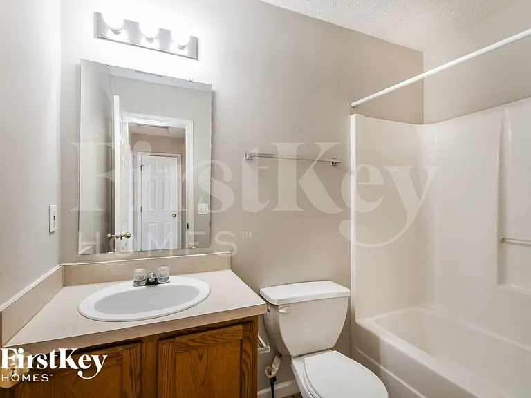 11618 Congressional Ln — Photo 13