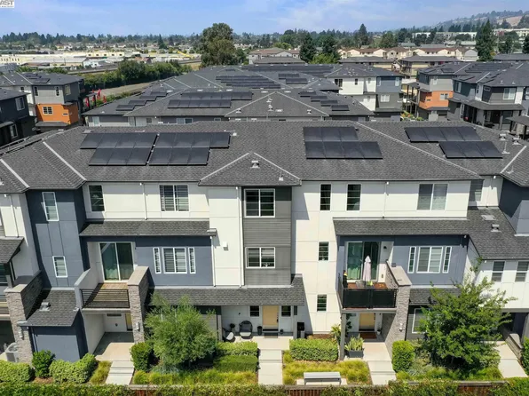 215 Bolt Ct, Hayward, CA 94544