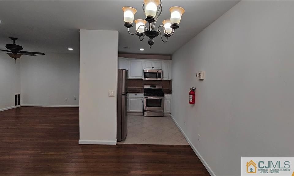 2205 Bayhead Dr, Parlin, NJ 08859 Zillow