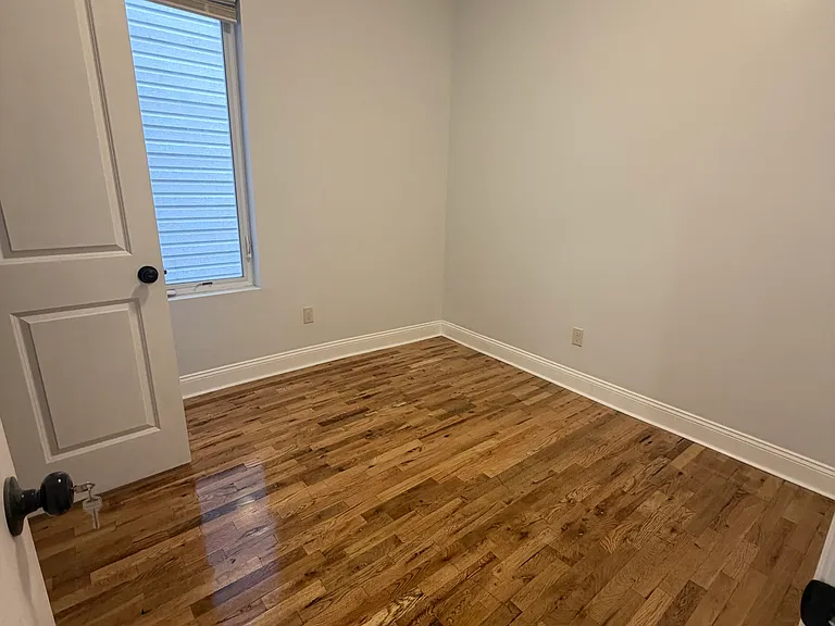 312 Pennsylvania Ave #2 — Photo 18