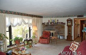 3rd image of 4801 Hazel Ave