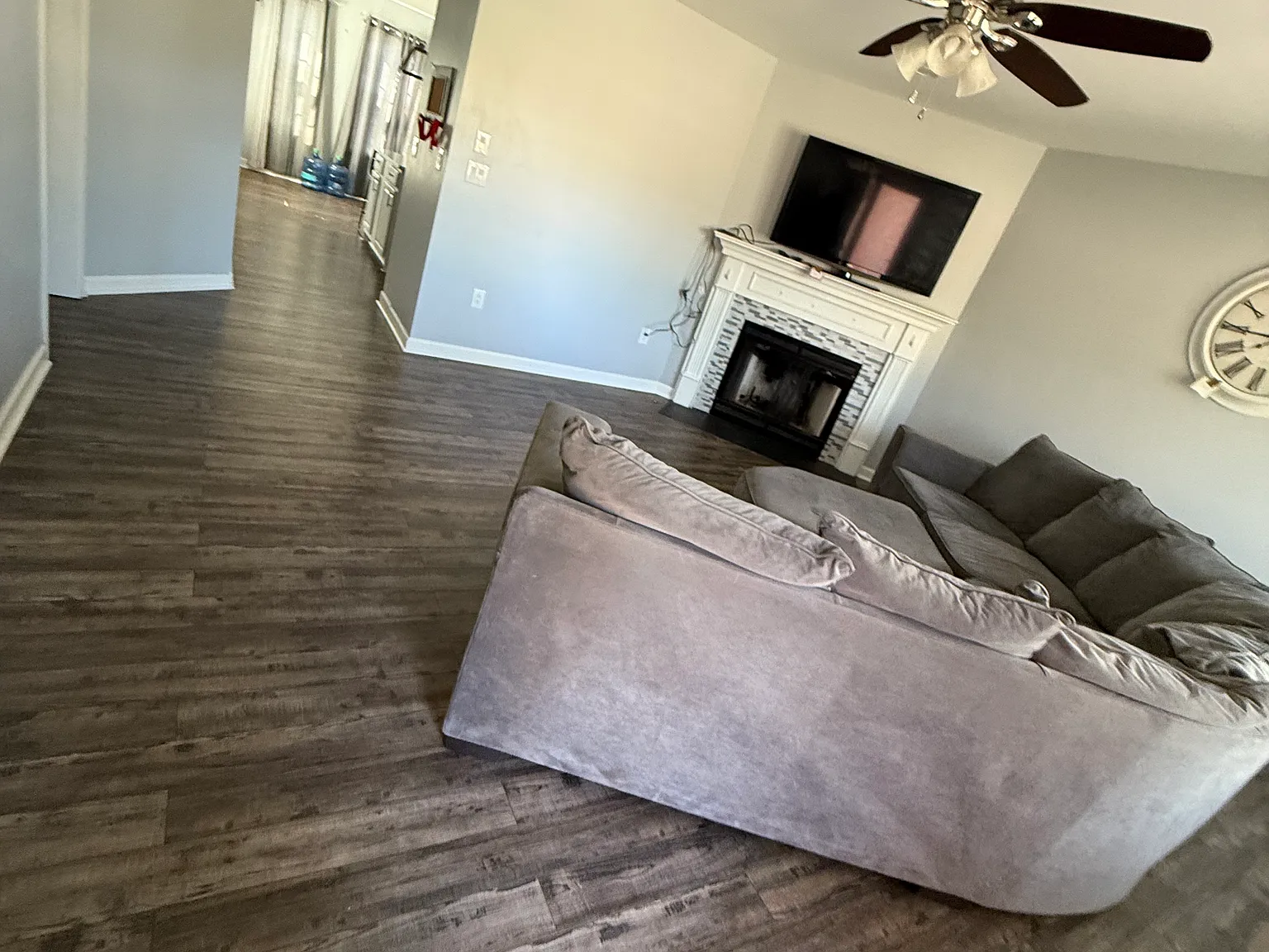 3 bed, 1792 sqft, $2,350 — Photo 2