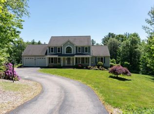 43 Vista Cir, Rutland, MA 01543