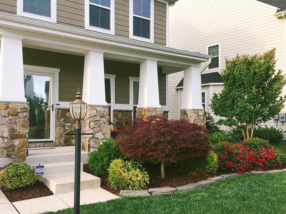 1st image of 1605 Idlewild Blvd