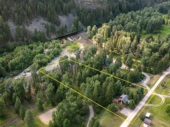 2nd image of 4 Ida Ct