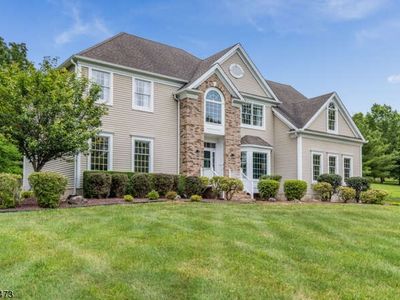 11 White Oak Dr, Asbury, NJ, 08802