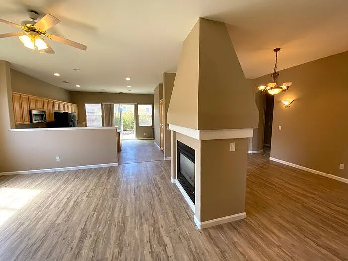 10595 Bliss Ct — Photo 4
