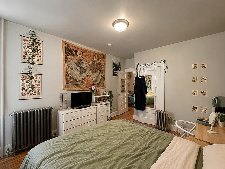 265 W McMillan — Photo 46