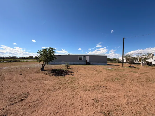 1 La Hermosilla Ct, Los Lunas, NM 87031