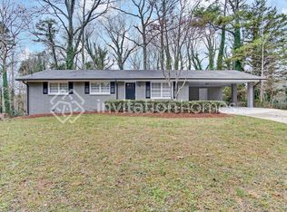 391 Derbyshire Dr, Stone Mountain, GA 30088