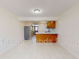 39 Hialoa St, Honolulu, HI
