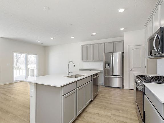 The Ashton Plan at River Place