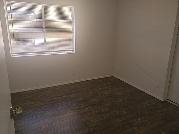 4th image of 36800 Haven Ct