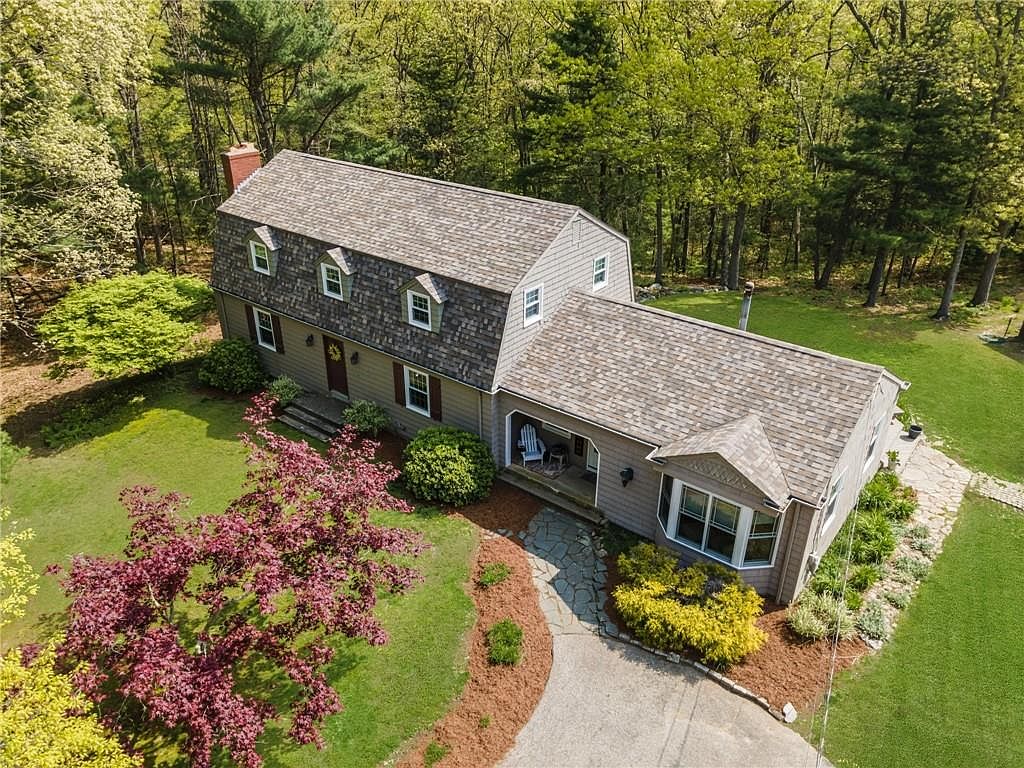 238 Nipmuc Rd, Scituate, RI 02825 Zillow