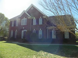 3119 Sea Island Ln, Harrisburg, NC 28075