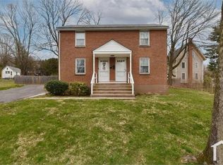 95 E Main St, Portland, CT 06480