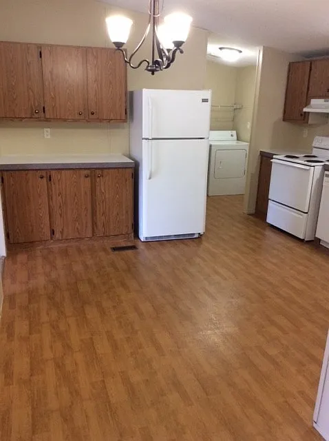 3 bed, 1232 sqft, $1,450 — Photo 4