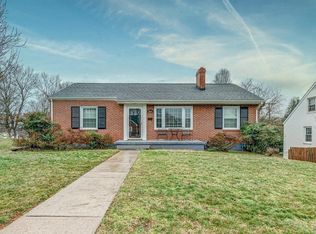 2604 Derwent Dr SW, Roanoke, VA 24015