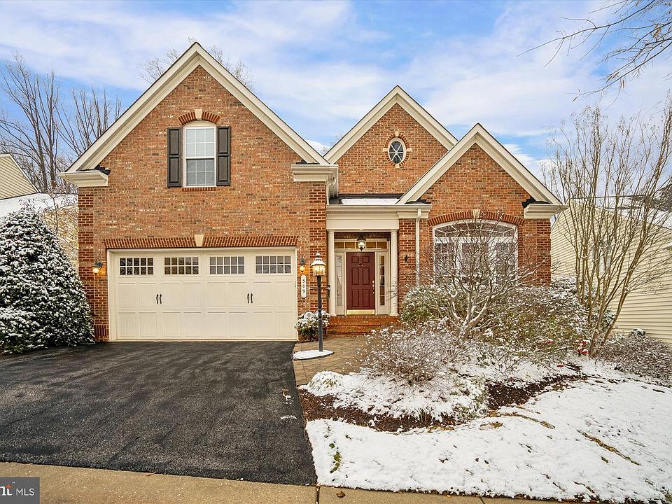 1st image of 309 Grindstone Dr