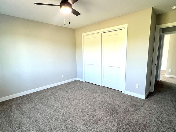 5th image of 2486 Topaz St
