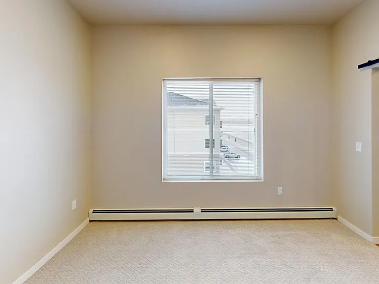 The Plains Apartments — Photo 13