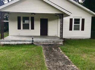 1131 Brundidge St, Clio, AL 36017