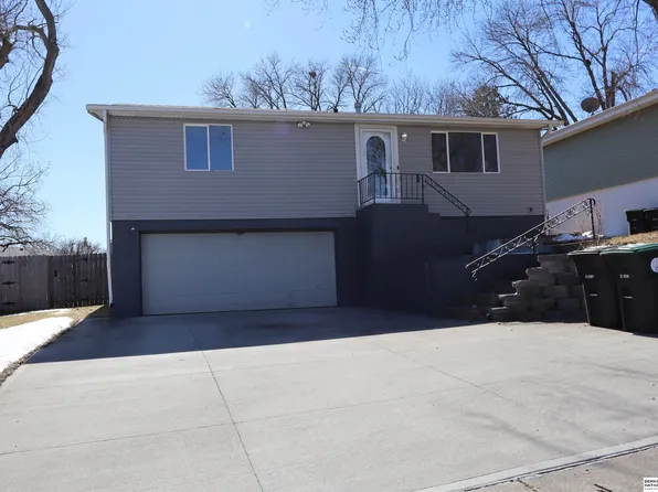 15179 Jefferson St, Omaha, NE 68137