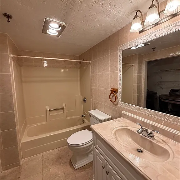 200 Cove Way #318 — Photo 22