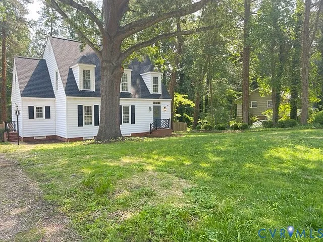 Building Photo - 9164 Avondale Dr