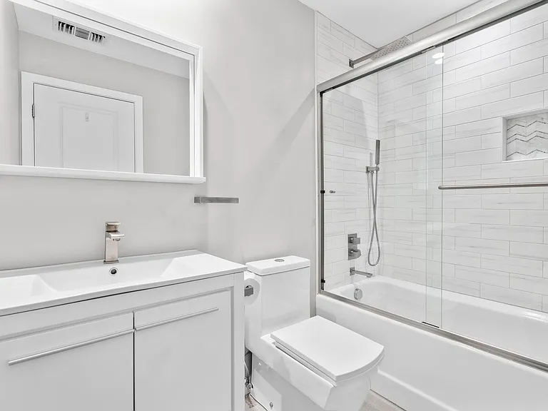 95 Harbour Close #95 — Photo 33
