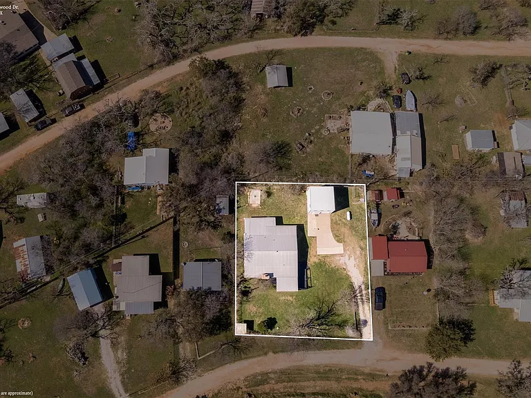 110 Lakewood Dr — Photo 27
