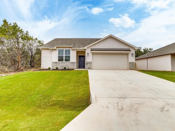2306 Pedernales Ct, Granbury, TX 76048
